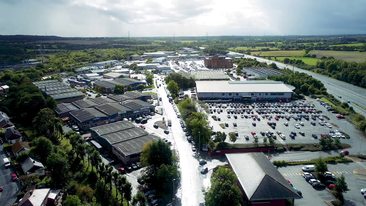 aerial view of 10000 sq foot trading estate site